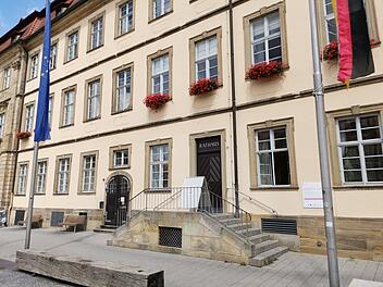 Bamberg: Besuch in den Rathäusern - Maskenpflicht gilt weiterhin