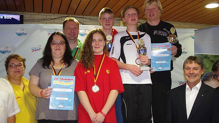 24-Stunden-Schwimmen im Crana Mare Kronach. Foto: Heike Sch&uuml;lein