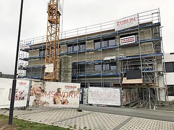 Im Gewerbegebiet Unterbrücklein wird weiter fleißig gebaut. Foto: Horst Wunner