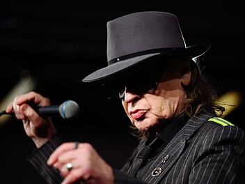 Udo Lindenberg Udo Lindenberg muss aufgrund gesundheitlicher Probleme einen geplanten Auftritt absagen.