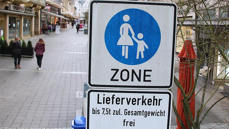 Richard Fix ist im Stadtrat für Stadtplanung, Verkehrswesen und Umwelt zuständig. Er bemängelt unter anderem, dass das 2013 beschlossene Rad-Verkehrskonzept nie richtig umgesetzt wurde. Aber auch bei anderen Verkehrsthemen sieht er Handlungsbedarf. Fotos: Ralf Ruppert/Archiv