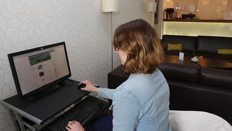 Ein Muss: Ein Internet-Terminal. Foto: Barbara Herbst