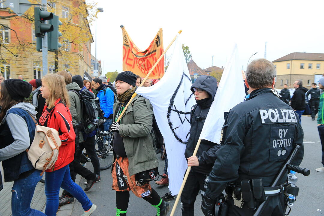 Linke Demo gegen Balkanzentrum Bamberg