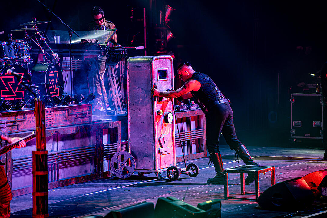 Die spektakulärste RAMMSTEIN Tribute Show