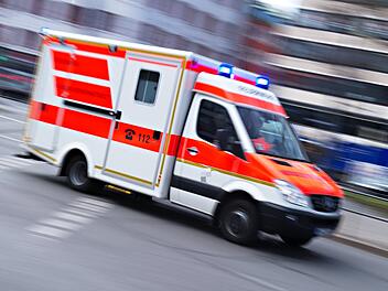 Krankenwagen, Rettungskräfte, Symbol
