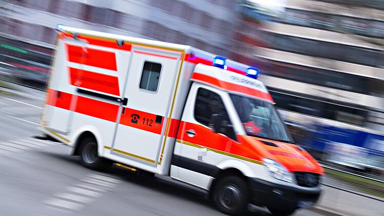 Krankenwagen, Rettungskräfte, Symbol