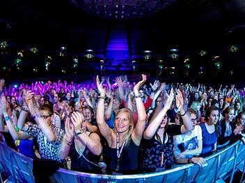 Auf ein Publikum, das wie hier beim letzten Gospelkirchentag voll mitgeht, hoffen die Sänger auch in Münchaurach. Foto: privat