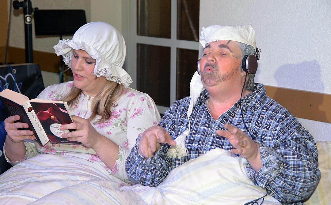 Weiberfastnacht, die 25.