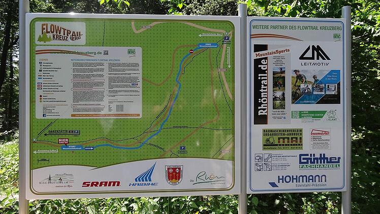 Die neue Tafel.  Foto: Marion Eckert