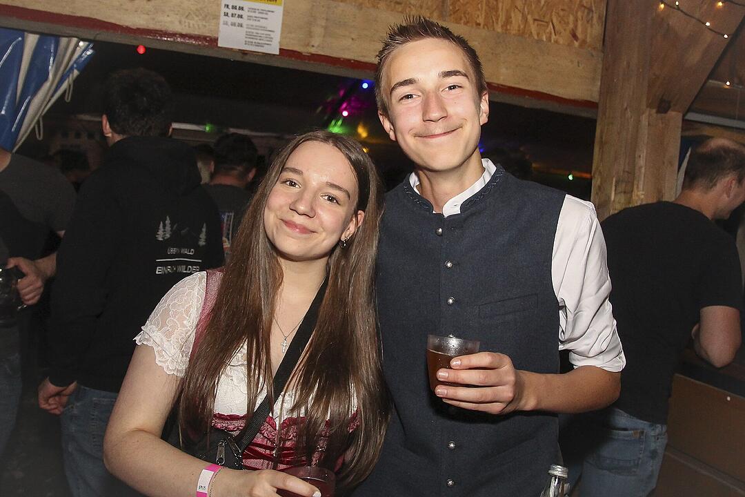 Mit der Partyband "Popnach8"!