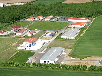 Das Gewerbegebiet Fröhstockheim bekommt im Flächennutzungsplan Ausdehnungsmöglichkeiten nach Süden sowie Platz für erneuerbare Energien, Solar und einen Energiewald.  Foto: Gemeinde Rödelsee