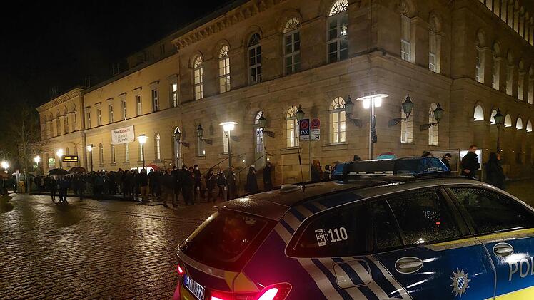 Am Montag dieser Woche wurden etwa 700 "Spazierg&auml;nger" in Coburg gez&auml;hlt.