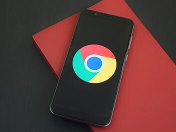 Schluss mit Drittanbietern: Google baut PDF-Viewer in Chrome für Android ein