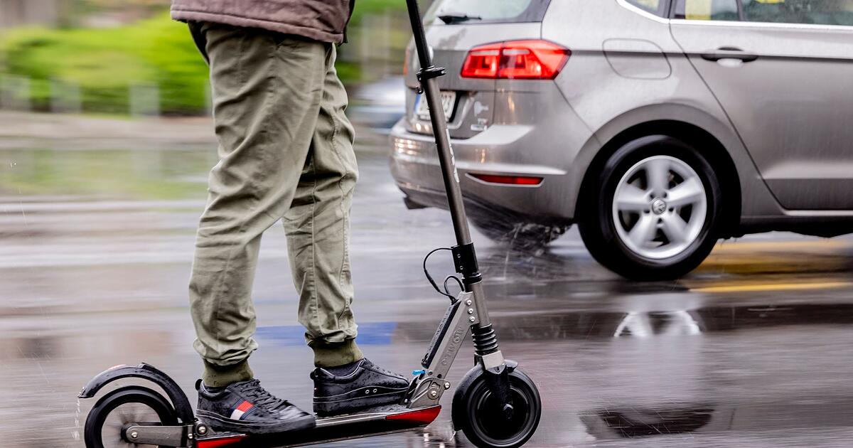 17-year-old flees from police on e-scooter in Bamberg - | multiple charges
