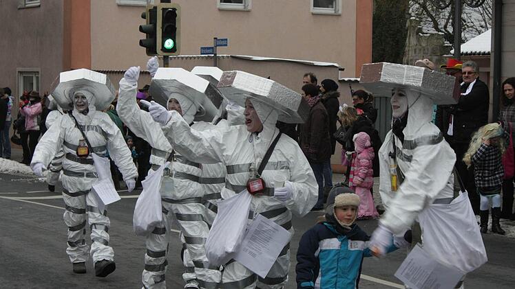 Die Damen vom Stammtisch Alte Schrauben (hier ein Foto aus diesem Jahr) wollen auch 2014 wieder mitmachen.  Foto: Andreas Dorsch