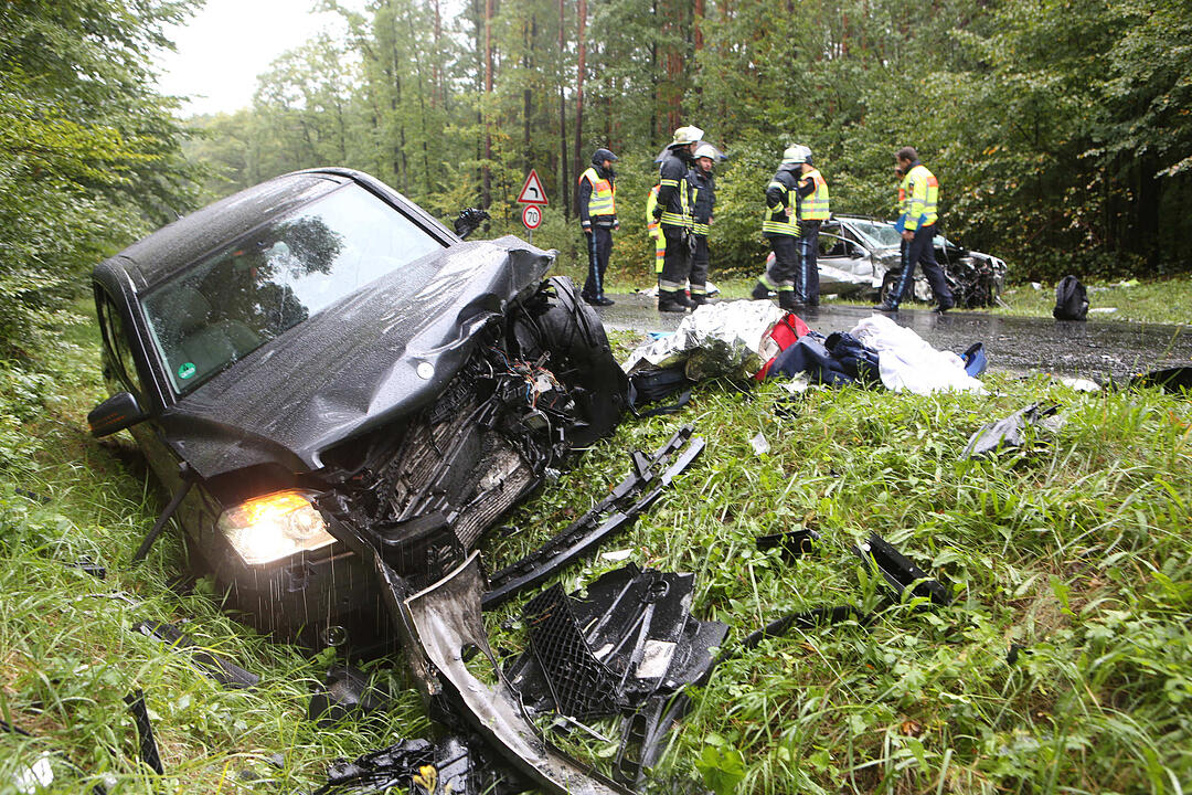 Tödlicher Auto-Zusammenstoß in Oberhaid im Landkreis Bamberg
