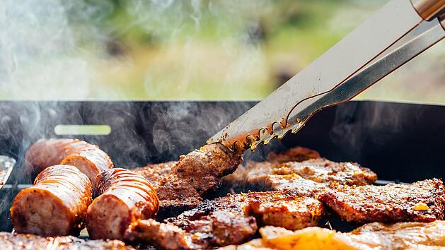 In Marktredwitz kam es zu einem Brand. Ein 28-J&auml;hriger hatte in der N&auml;he des Bahnhofs auf einem selbst gebauten Grill gegrillt.
