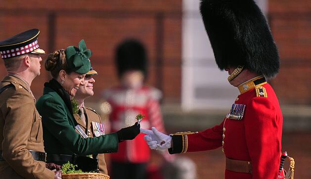 Prinzessin Kate bei St.-Patrick&rsquo;s-Day-Parade der Irish Guard