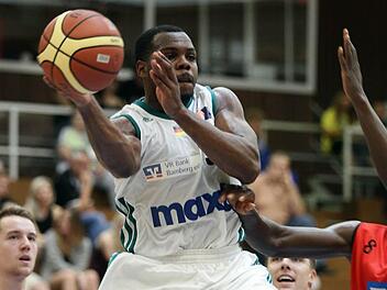 Marcos Knight und seine Teamkollegen von Bike Cafe Messingschlager Baunach nehmen am Sonntag am Maxit-Cup in der Bamberger Stauffenberg-Halle teil. Fotos: sportpress