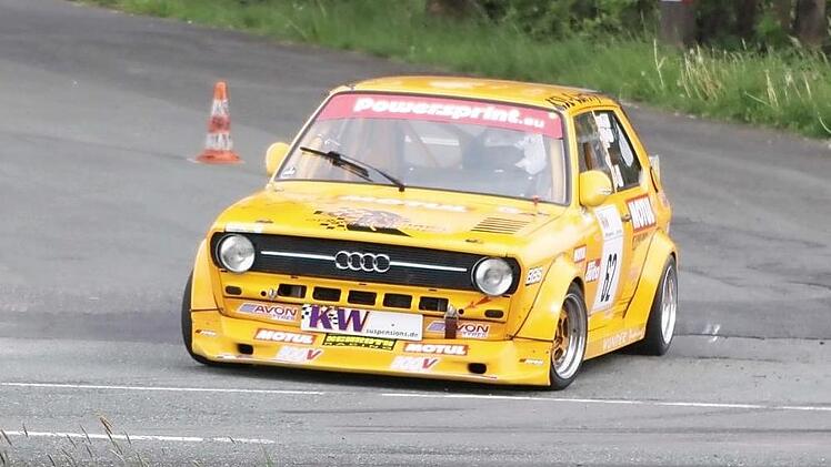 Lokalmatador Michael Wunder hofft nicht nur auf schönes Wetter, sondern er will mit seinem Audi 50 auch auf heimischer Strecke ein gutes Ergebnis erzielen. Dabei bauen die Fahrer des gastgebenden MSC Nordhalben auch diesmal wieder zahlreiche Unterstützung durch heimische Zuschauer. Foto: Michael Wunder