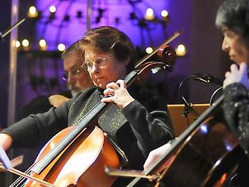 Das Kammerorchester Bad Kissingen spielte Mozarts Requiem. Foto:  Christian Dijkstal