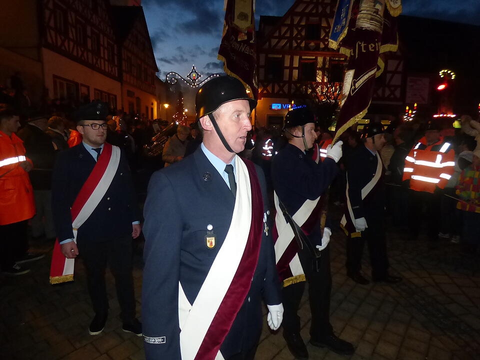 Besucherrekord bei Lichterprozession Pottenstein