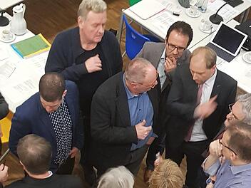 Viel Beratungsbedarf wegen der Rathaussanierung gab es zuletzt im Stadtrat.  Foto: Ekkehard Roepert