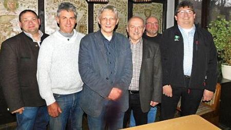 Das Vorstandsteam des neuen Vereins (von links): Harald Köppel, Heinz Herz, Ralf Groß, Winfried Löwinger, Hans Hermann Reinhardt und Harald Peetz Foto: Horst Wunner