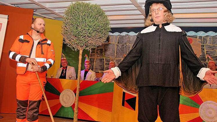 Faschings-Prunksitzung der Kolpingfamilie im Dicken Turm  Foto: Dieter Britz