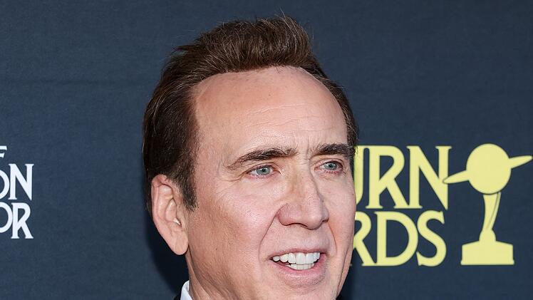 Nicolas Cage dreht und pr&auml;sentiert weiter neue Filme.