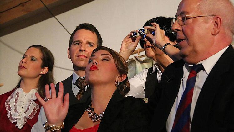 "Der gestiefelte Kater - oder wie spectaculum das Spiel spielt"