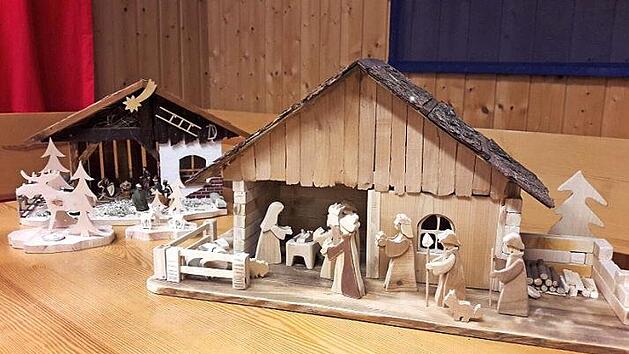 Die Seniorenwerkstatt hat Weihnachtsdekoration aus Holz geschreinert und Krippen gebaut. Foto: privat