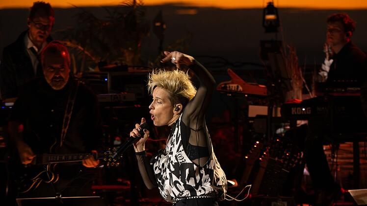 Deine Cousine performt bei "Sing meinen Song".