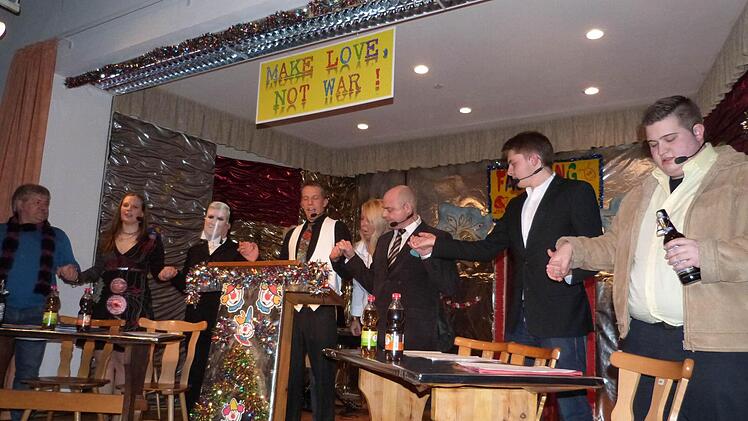 Die konstituierende Sitzung. Foto: Werner Reißaus