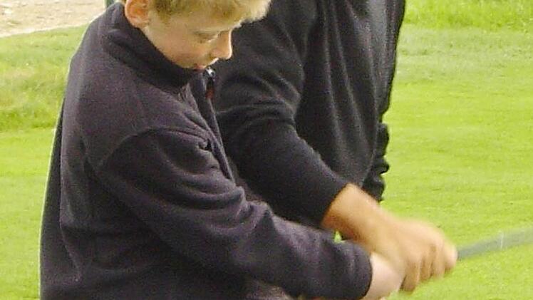 Haltung bewahren! Es kommt auf den richtigen Hüftschwung und  die Schlägerhaltung an.  Foto:  ft