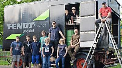 Die Vorbereitungen für das Traktortreffen laufen auf Hochtouren. Foto: Björn Hein