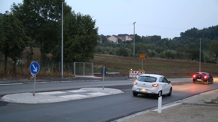 Die Verkehrsinsel in Schlaifhausen Foto: Franz Galster
