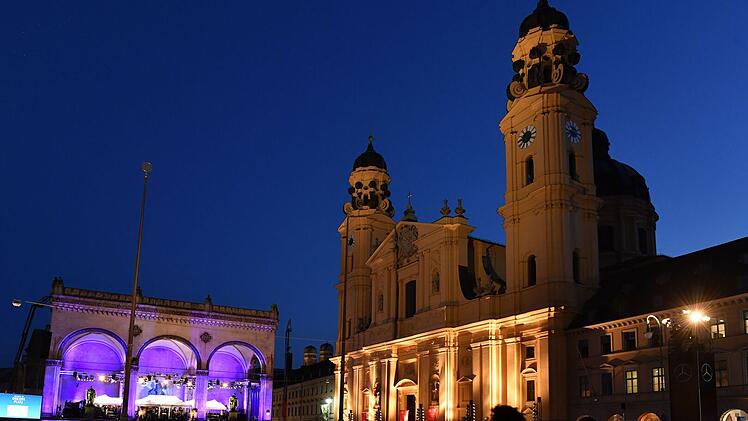 Richard Strauss und Sergej Prokofjew stehen auf dem Programm der "Klassik am Odeonsplatz", die 2025 ihr 25. Jubiläum feiert.