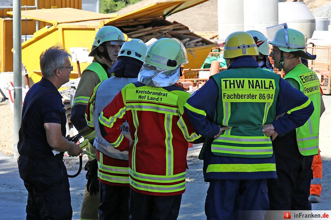 Gasaustritt nach Baggerarbeiten am Krankenhaus in Naila