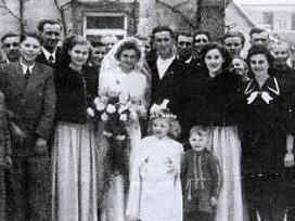 Vor 65 Jahren feierte das Jubelpaar in Wachenroth Hochzeit. Repro: Wichert
