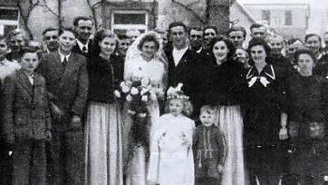 Vor 65 Jahren feierte das Jubelpaar in Wachenroth Hochzeit. Repro: Wichert