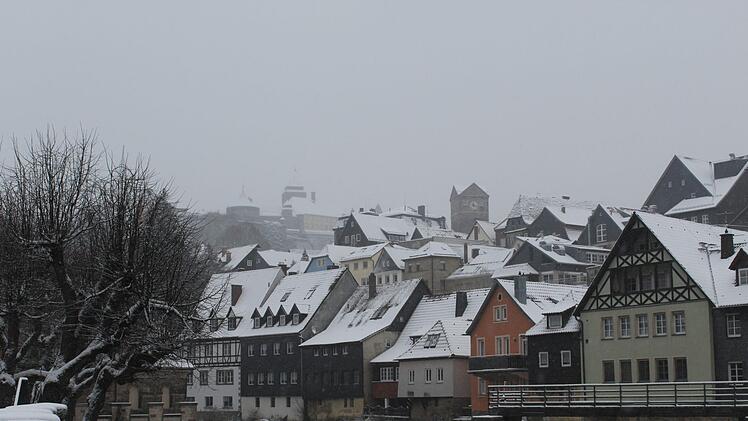 Am Lucas-Cranach-Campus soll bereits ab Herbst 2019 geforscht werden. Bis 2035 sollen in Kronach rund 1000 Menschen im Bachelor, Master und berufsbegleitend studieren. Foto: Anna-Lena Deuerling