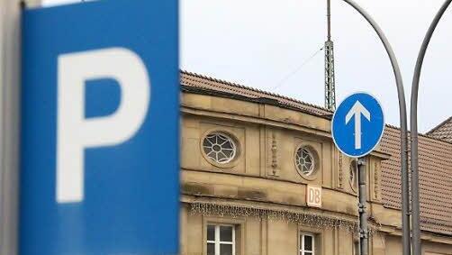 Ein ICE-Halt Coburg braucht ein Parkhaus. Wenn es bis 2017 fertig werden soll, müssen die Planungen jetzt beginnen.