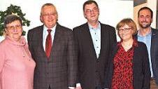 Im Bild von links: Annemarie Böhm, Günter Dippold, Thomas Geldner, Barbara Mahr und Philipp Gernlein  Foto: Alfred Thieret