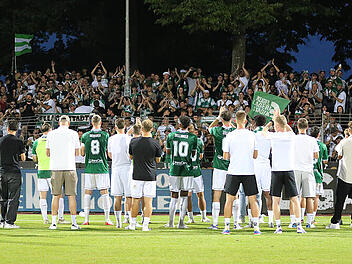 FC 05 Schweinfurt: Die Fans zeigen, wie Unterstützung geht