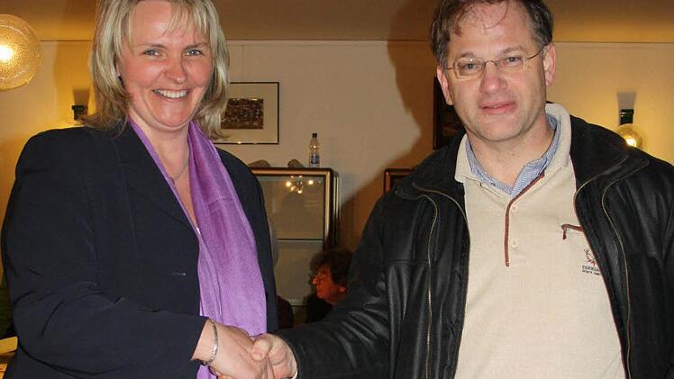 Kathrin Heimann (DEL)und ihr unterlegener Kontrahent Bernd Nägel (CSU).