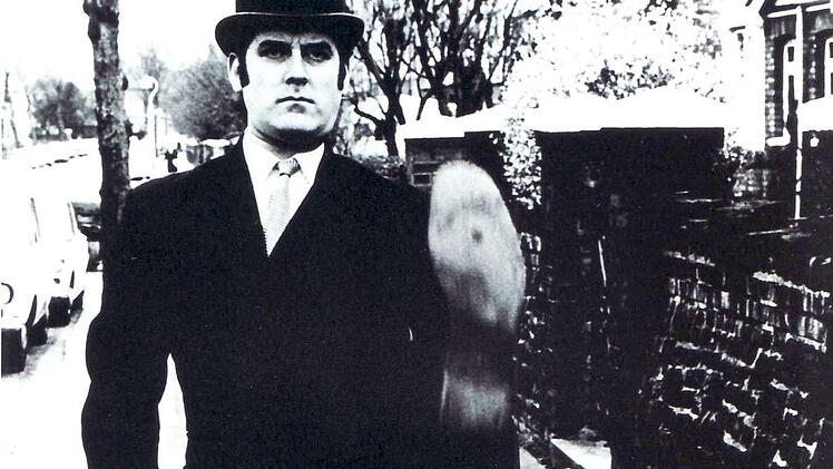 John Cleese, geboren 1939, war der älteste unter den Pythons und ist bis heute das bekannteste Gesicht der Komikertruppe.