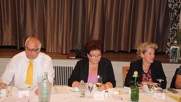 Die Spitze des Landtags (von links): Jörg Rohde (FDP), Barbara Stamm und Christine Stahl.