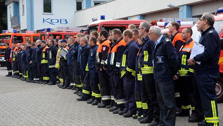Großübung der Feuerwehr Notfallkontingente Foto: Peter Rauch