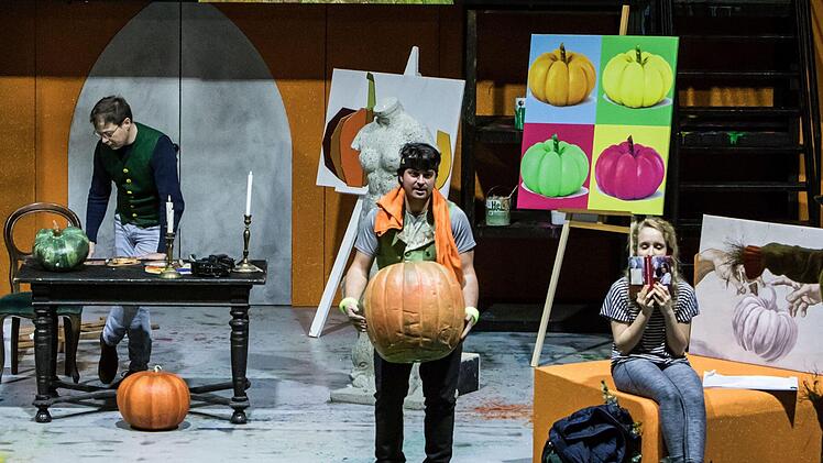 "Die Prinzessin auf dem Kürbis": Probenszene der Kinderoper von Roland Fister, die ihre Uraufführung am Donnerstag, 20. Februar, am Landestheater  Coburg erleben wird.Foto Jochen Berger